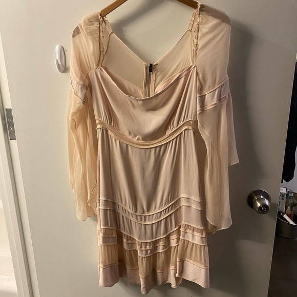 Heritage Divine Dress - Picture 3 of 4